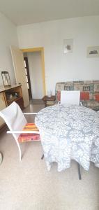 Appartement d'une chambre a Saint quay portrieux a 100 m de la plage avec vue sur la mer et jardin clos