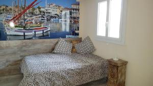 Appartement d'une chambre a Six Fours les Plages a 250 m de la plage avec terrasse amenagee