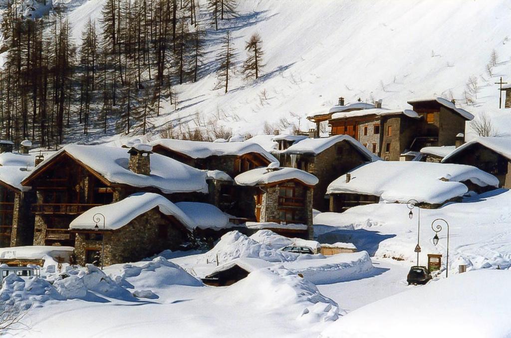 Appartement Appartement d'une chambre a Val d'Isere a 10 m des pistes avec vue sur la ville et wifi Le Joseray 73150 Val dʼIsère