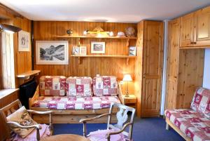 Appartement d'une chambre a Val d'Isere a 10 m des pistes avec vue sur la ville et wifi