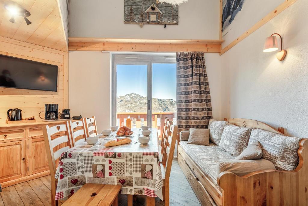 Appartement d'une chambre a Val Thorens a 20 m des pistes avec vue sur la ville et balcon Place des Arolles, 73440 Val Thorens