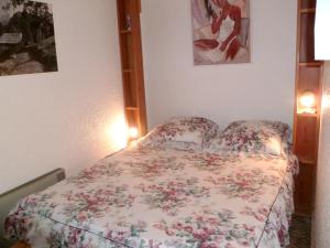 Appartement d'une chambre avec balcon a Enchastrayes