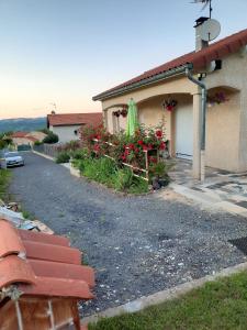 Appartement Appartement d'une chambre avec jardin a Le Puy en Velay 34 Chemin de Gendriac Auvergne-Rhône-Alpes, Haute-Loire 43000 Le Puy-en-Velay Auvergne