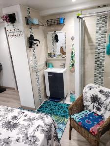 Appartement d'une chambre avec jardin clos et wifi a Toulon a 7 km de la plage