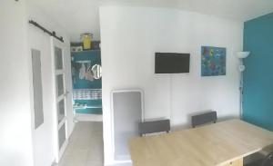 Appartement d'une chambre avec piscine partagee et balcon amenage a Cabourg a 3 km de la plagea