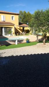 Appartement Appartement d'une chambre avec piscine privee jardin clos et wifi a Vidauban 304 Chemin de l'Escarayol Var, Provence-Alpes-Côte d'Azur 83550 Vidauban Provence-Alpes-Côte d\'Azur