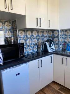 Appartement d'une chambre avec vue sur la mer balcon amenage et wifi a Bastia a 3 km de la plage