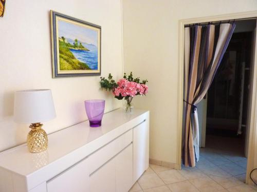 Appartement d'une chambre avec vue sur la mer balcon et wifi a Frejus