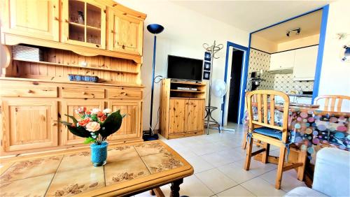 Appartement d'une chambre avec vue sur la mer sauna et balcon a Saint Hilaire de Riez