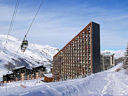 Appartement d'une chambre avec vue sur la ville et terrasse a Les Menuires