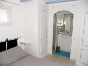 Appartement d'une chambre avec vue sur la ville jardin amenage et wifi a Le Plan de la Tour a 6 km de la plage