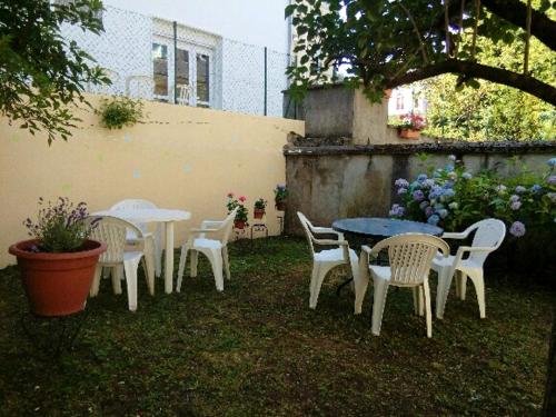 Appartement d'une chambre avec vue sur la ville jardin clos et wifi a La Bourboule