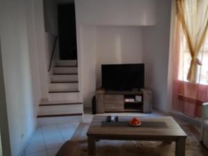 APPARTEMENT DANS CENTRE HISTORIQUE