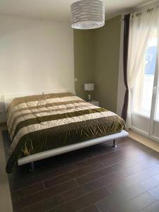 Appartement de 2 chambres a Checy