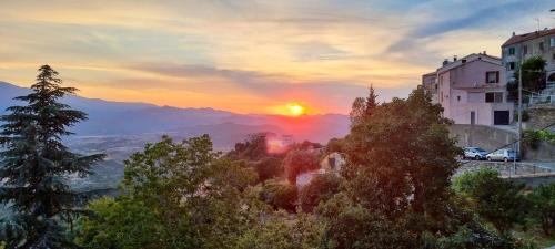 Appartement de 2 chambres a Poggio d'Oletta a 6 km de la plage