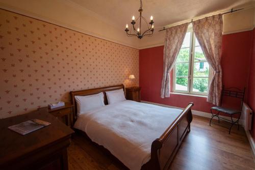 Appartement de 2 Chambres au 1er Etage