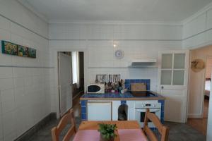 Appartement de 2 Chambres au 1er Etage