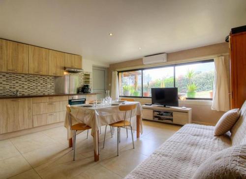 Appartement de 2 chambres avec jardin amenage et wifi a Moltifao