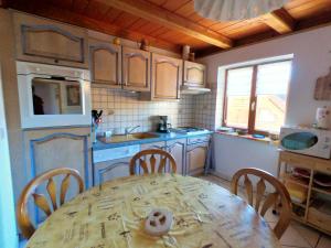 Appartement de 2 chambres avec jardin amenage et wifi a Soultzeren a 3 km des pistes