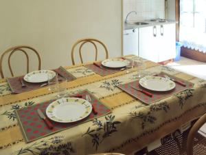 Appartement de 2 chambres avec jardin clos et wifi a Cavalaire sur Mer a 1 km de la plage
