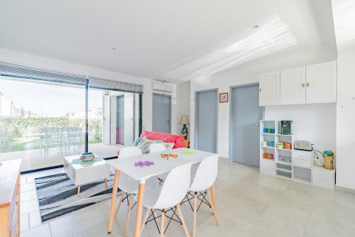 Appartement de 2 chambres avec piscine partagee jardin clos et wifi a Malaucene