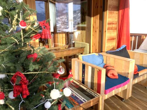 Appartement de 2 chambres avec terrasse amenagee et wifi a Le Grand Bornand a 1 km des pistes