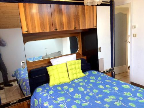 Appartement de 2 chambres avec terrasse et wifi a Rochesson a 6 km des pistes