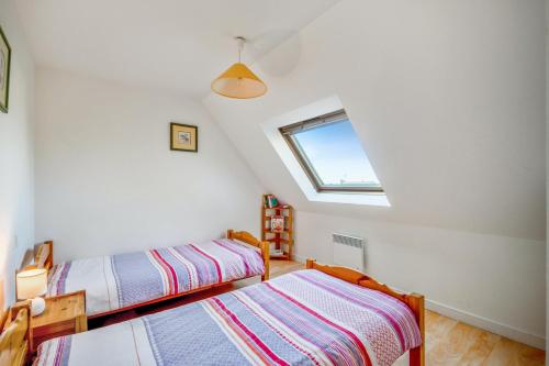 Appartement de 2 chambres avec vue sur la ville et jardin amenage a Arzon a 1 km de la plage