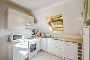 Appartement de 2 chambres avec vue sur la ville et jardin amenage a Arzon a 1 km de la plage