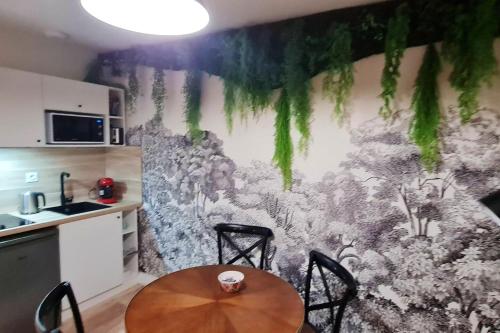 Appartement de 2 chambres avec vue sur la ville jardin clos et wifi a Saint Cyr au Mont d'Or