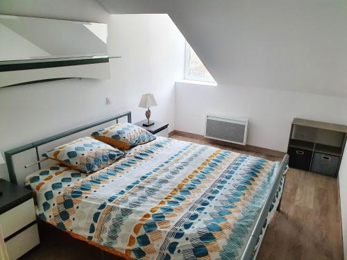 Appartement de 2 chambres avec vue sur le lac a Chateau Arnoux Saint Auban