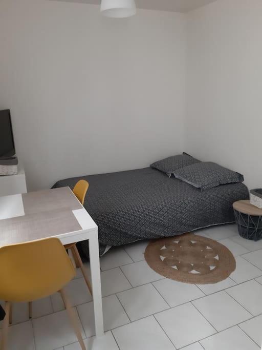 Appartement de 20m2 agréable et au calme Rez-de-chaussée 5 bis Rue Victor Claude, 89000 Auxerre