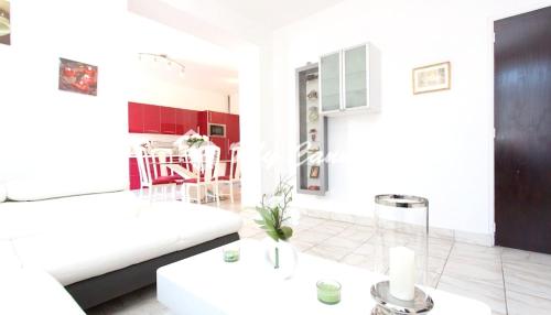 Appartement de 3 chambres a Cannes a 500 m de la plage avec balcon et wifi