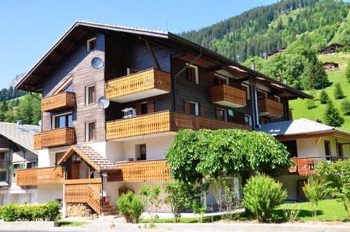 Appartement de 3 chambres a La Chapelle d'Abondance a 200 m des pistes avec jardin amenage