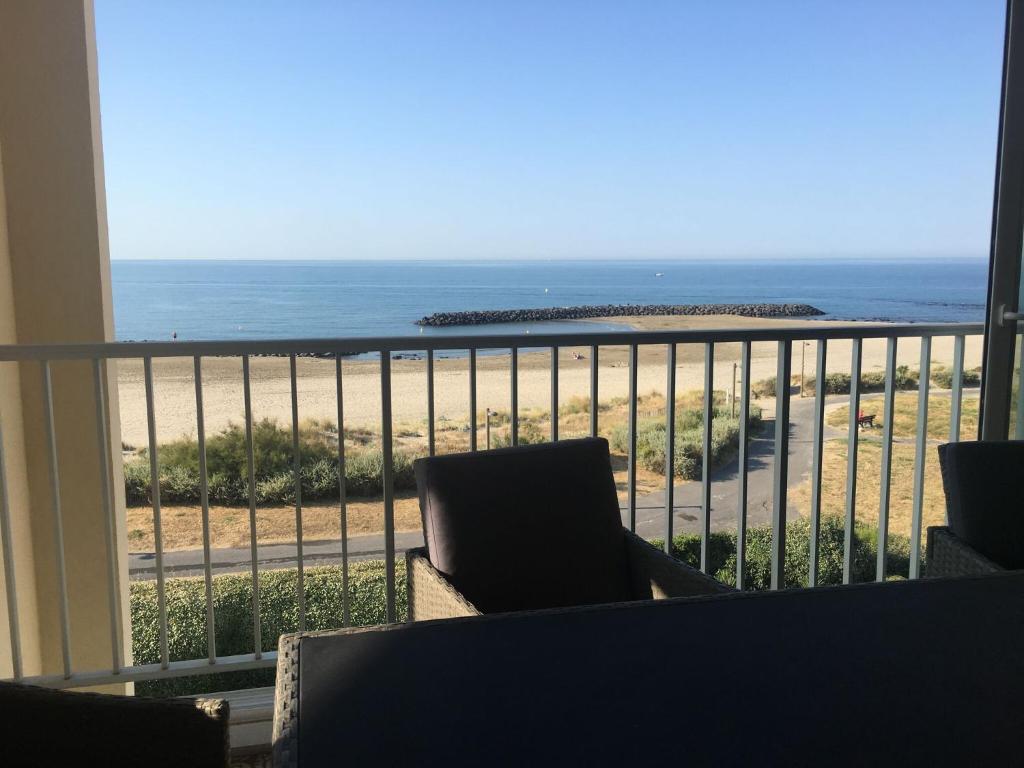 Appartement Appartement de 3 chambres a Le cap D'Agde a 50 m de la plage avec vue sur la mer piscine partagee et jardin clos 2 Rue Jean Paul Poumayrac Hérault, Occitanie 34300 Le Cap d\'Agde