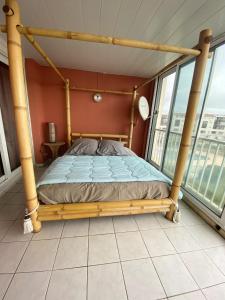 Appartement de 3 chambres a Le cap D'Agde a 50 m de la plage avec vue sur la mer piscine partagee et jardin clos