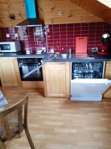 Appartement de 3 chambres avec balcon et wifi a Vars a 2 km des pistes