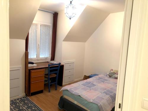 Appartement de 3 chambres avec jardin clos et wifi a Sannois
