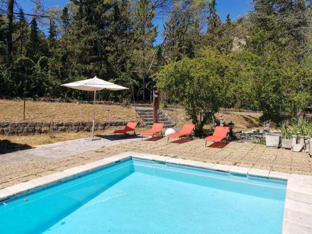Appartement de 3 chambres avec piscine partagee jardin amenage et wifi a Berre les Alpes 3139 Route des Escaillouns, 06390 LʼEscarène