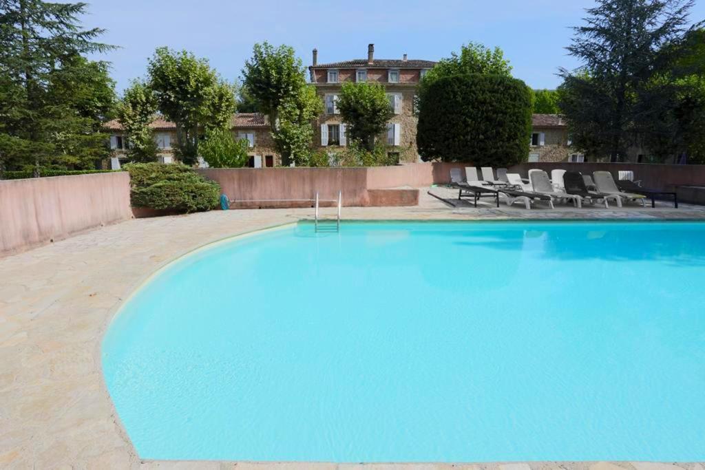 Appartement Appartement de 3 chambres avec piscine partagee jardin clos et wifi a Rustrel Résidence Notre Dame des Anges Vaucluse, Provence-Alpes-Côte d'Azur 84400 Rustrel