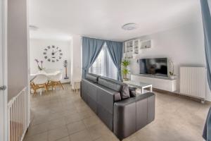 Appartement de 4 chambres à 13 minutes de Paris (train)