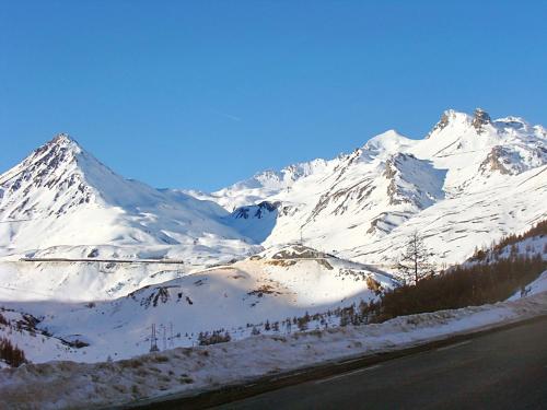 Appartement de 4 chambres avec balcon amenage et wifi a Le Monetier les Bains a 1 km des pistes