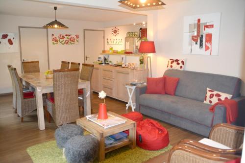 Appartement de 4 chambres avec terrasse amenagee et wifi a Sers