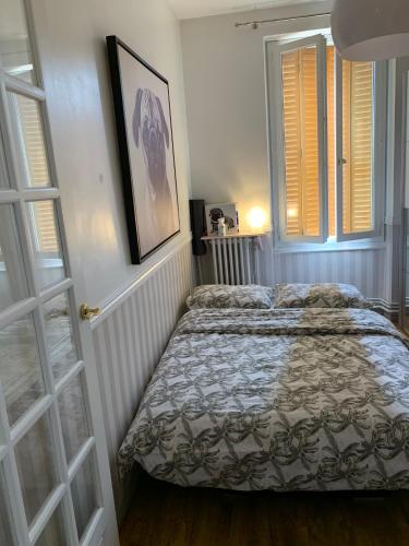 Appartement de charme 77 m2 proche commodités