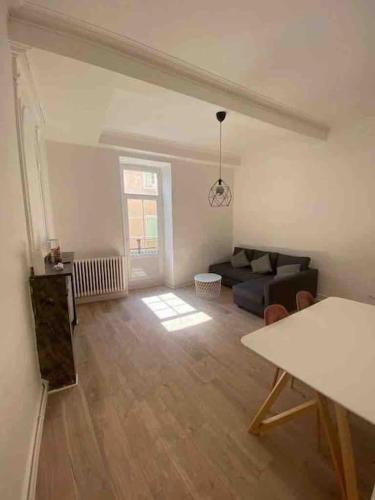 Appartement de charme au cœur du centre ville .