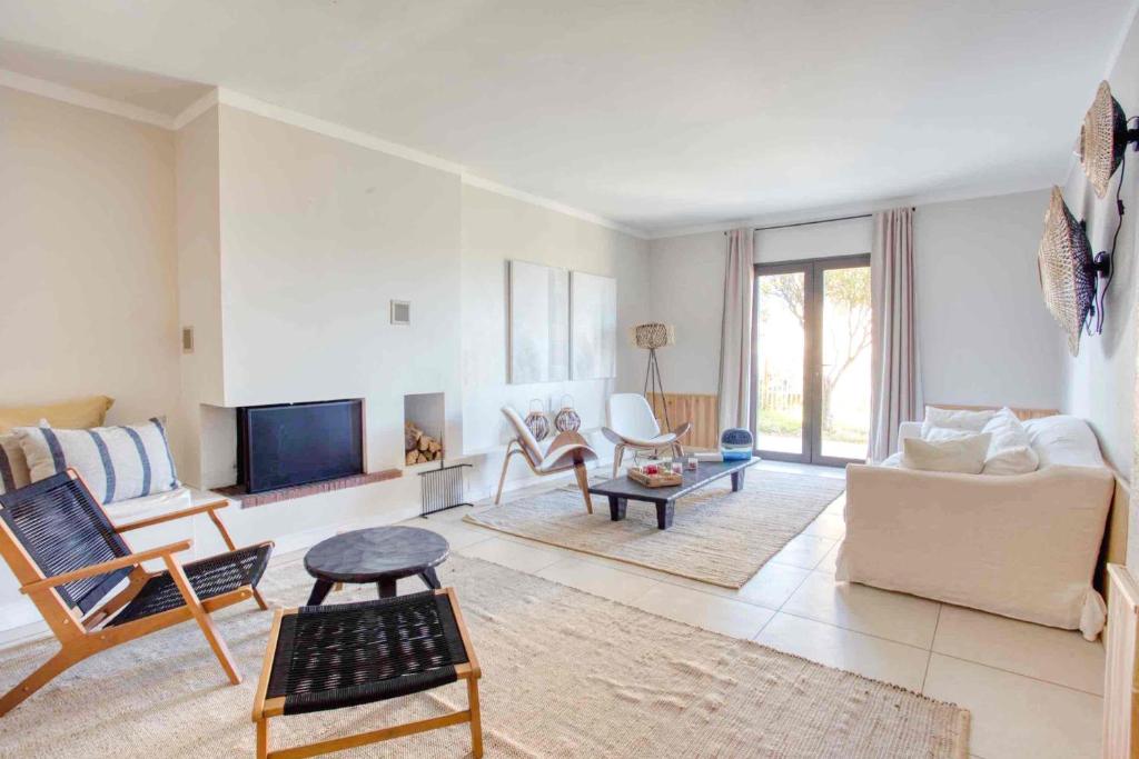 Appartement Appartement de charme avec jardin - L'Écurie Du Castellas - Ramatuelle 86 Chemin des Moulins de Paillas 83350 Ramatuelle