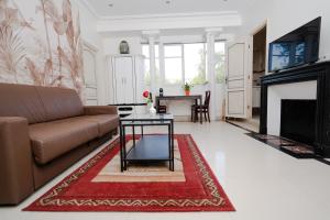 Appartement de charme avec vue sur place de la République
