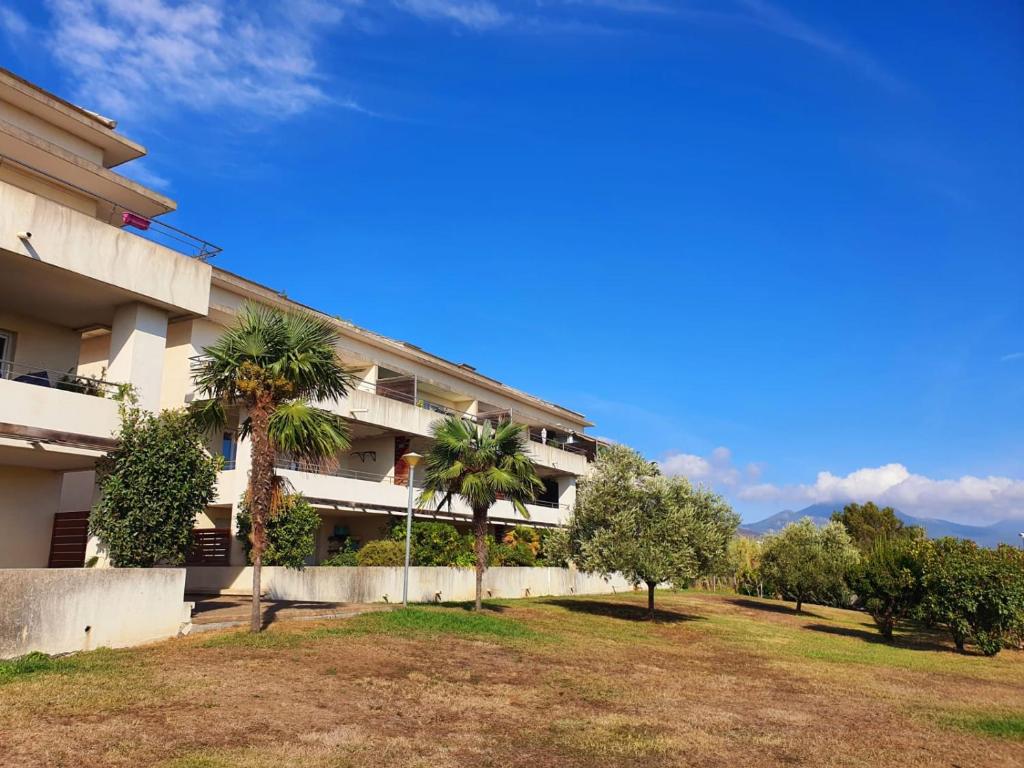 Appartement de charme dans résidence avec piscine Résidence Parc de la Torricella, 20620 Biguglia