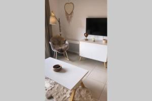 Appartement de charme dans résidence avec piscine La Joue du Loup