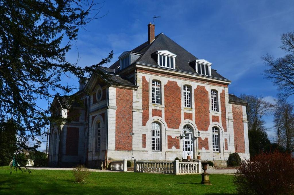 Appartement de deux chambres au calme Place du Bois Clair, 91620 Nozay